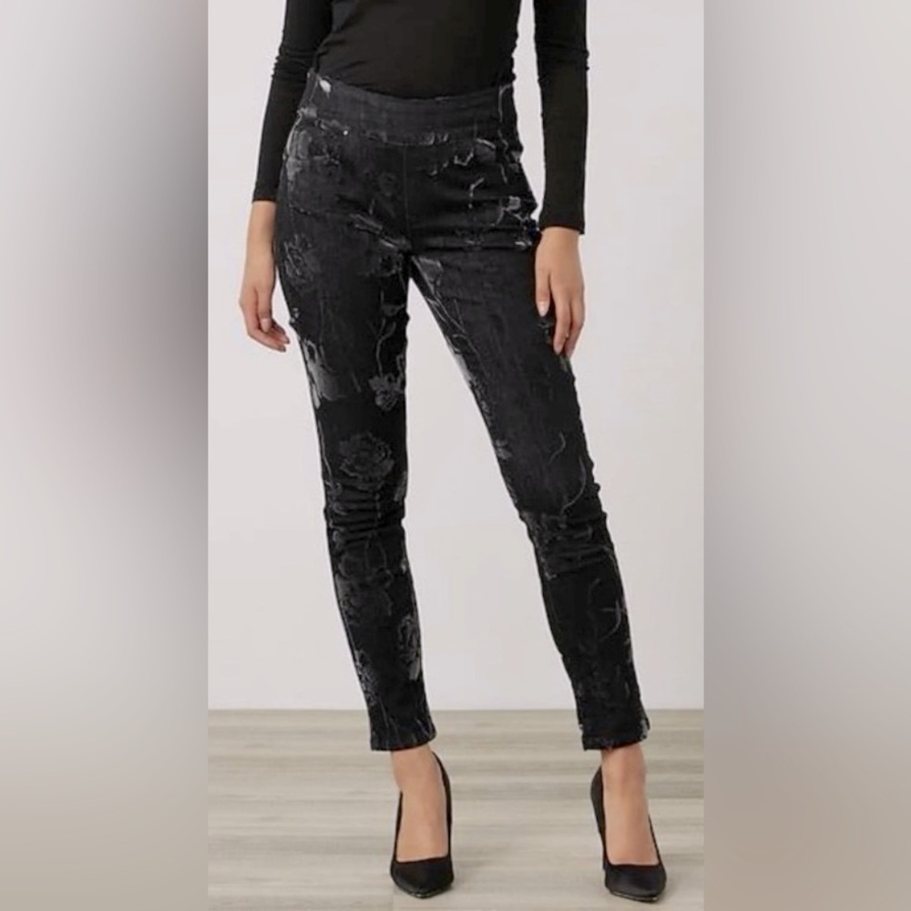 Joseph Ribkoff Black Floral Jeans